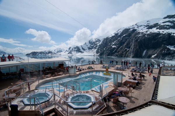 Epic Alaskan Cruise Adventure: Explore the Majestic Fjords Like Never Before!